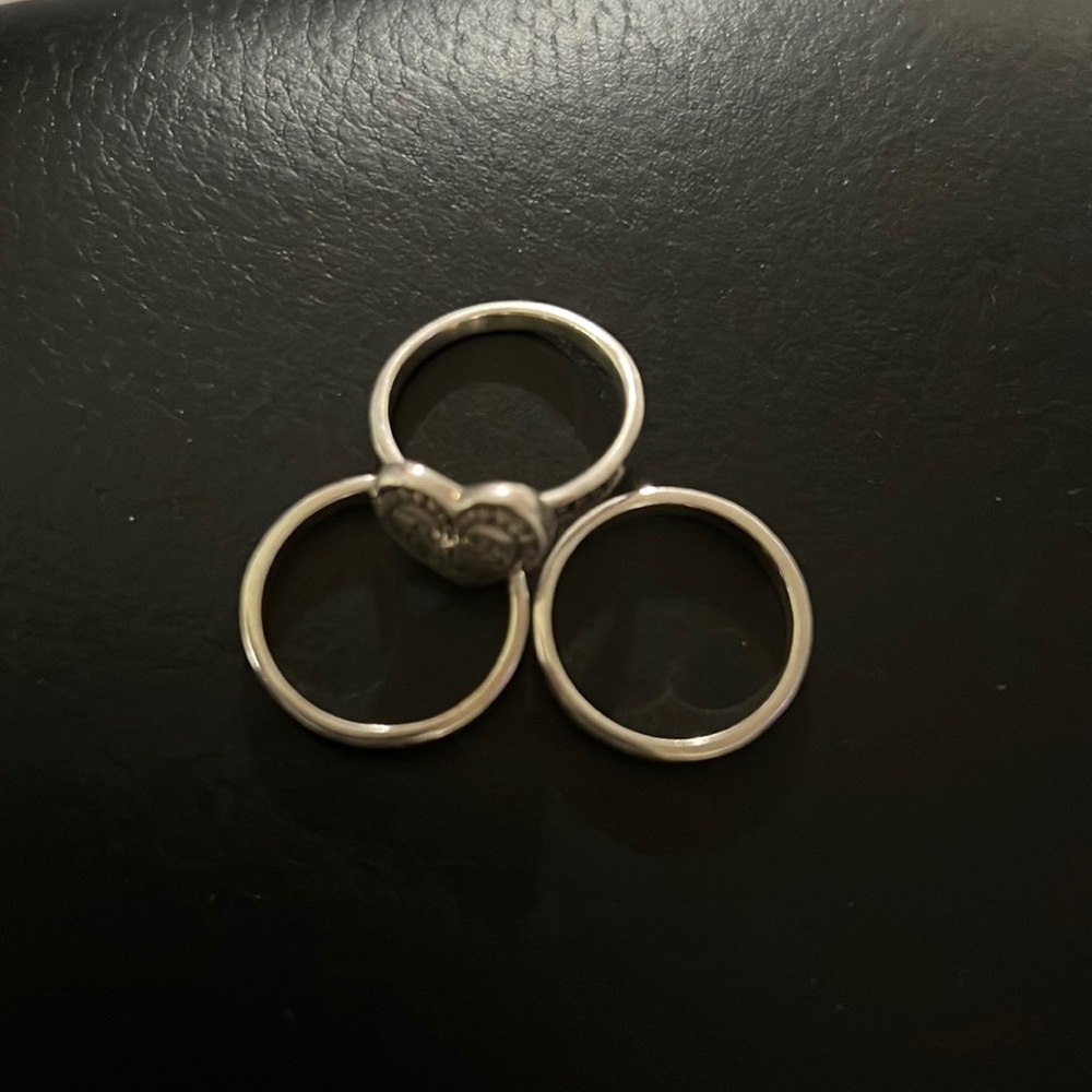 Brighton Ophelia set of three rings necklace. - Picture 3 of 5
